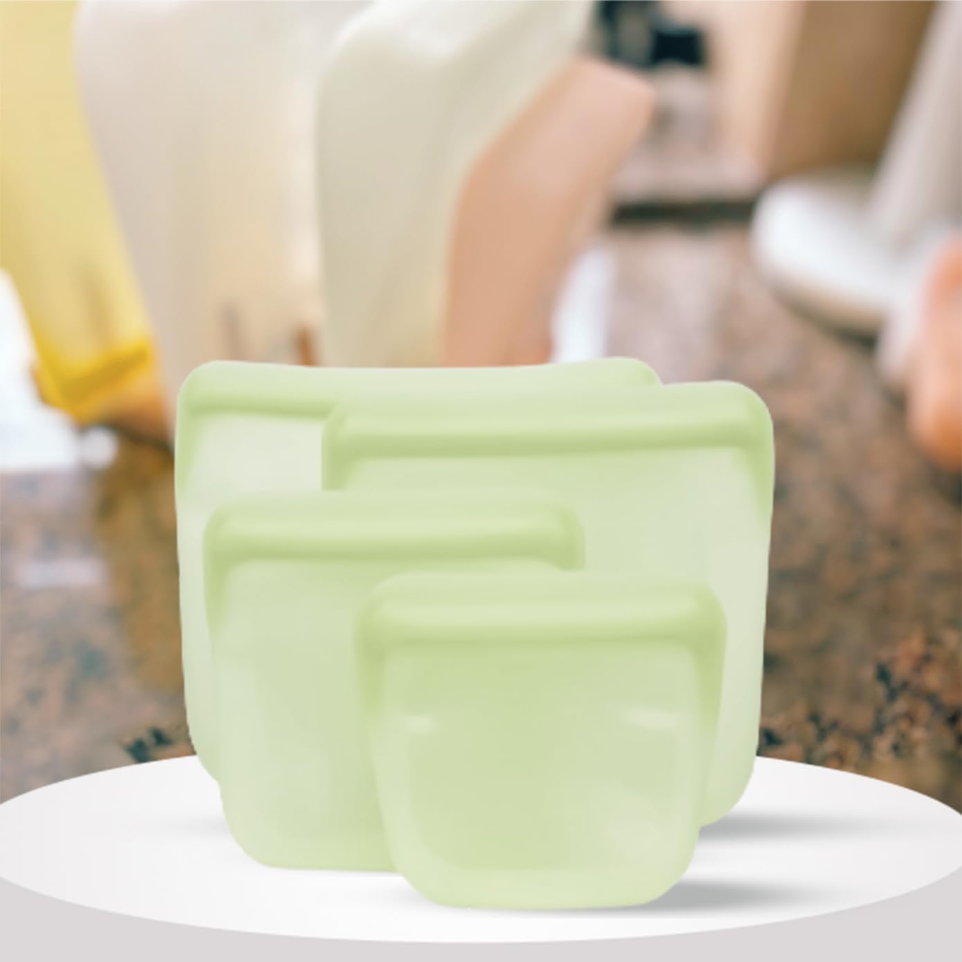 purifyou Set of 5 Reusable Silicone Storage Snack Bags 6oz / 16oz / 32oz / 64oz Self-Seal Food Storage Container for Fruits, Vegetables, Sandwiches, Dishwasher Safe & Leak-free (Cream, 6oz)