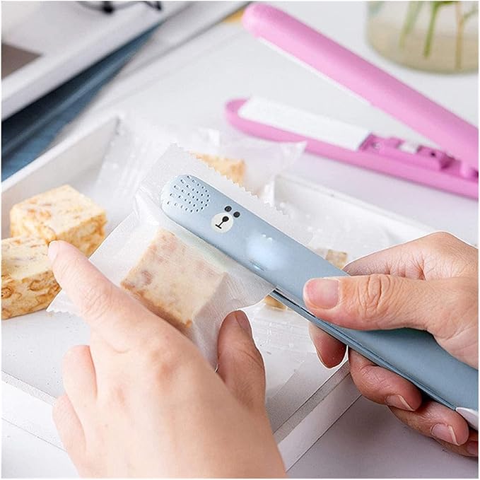 Mini Handheld Heat with Power Cable for Food Storage Vacuum Sealer Bag Chip Plastic Bags Vakum Machine (Pink,Purple)