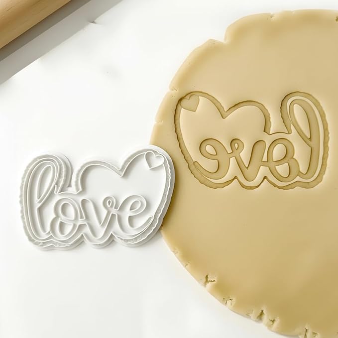 Love Cookie Cutters Wedding Cutter Molds Heart 3.5" with Plunger Stamps Baking Dough Tools Cake Shapes PLA Accessories for Birdesmaid Decorative Party Kitchen Supplies