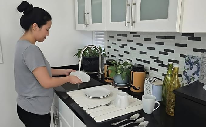 Stone Drying Mat 24″×16″ Large - Ultra Fast Absorbent Kitchen Counter & Bathroom Mat, Diatomaceous Earth Foldable Non-Slip for Dishes, Pets, Plants