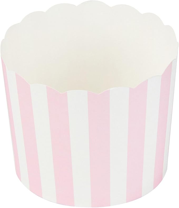 Restaurantware Baking Cups 200 Pack of 6 oz Paper Cupcake Liners Greaseproof Scalloped Oven-Safe Elegant Dessert Muffin Cups Disposable for Parties
