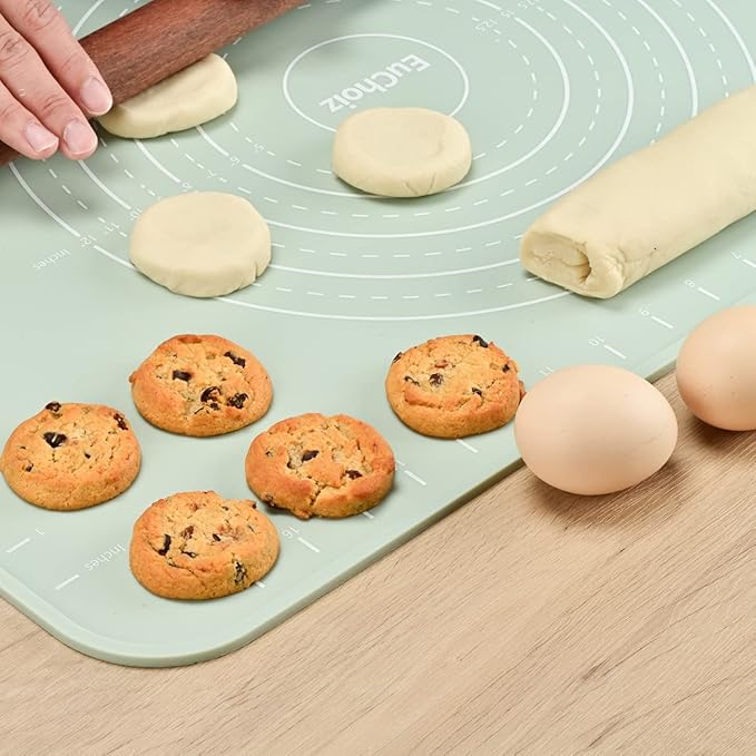 Silicone Pastry Mat 20"*16" Extra Thick Non Stick Baking Mat Food Grade Silicone Dough Rolling Bake Mat with Edge Heightening Green