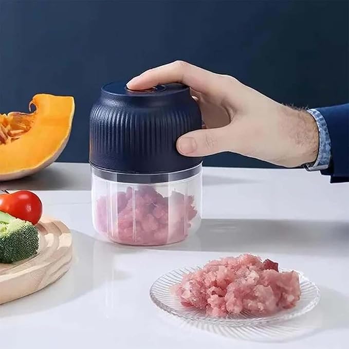 Electric Garlic Chopper, Mini Portable Veggie Cutter with 4/6 Stainless Steel Blades, Portable Wireless Rechargeable Mini Electric Garlic Food Chopper for Garlic, Onion, Chili, Nuts (2PCS-A,250ML)