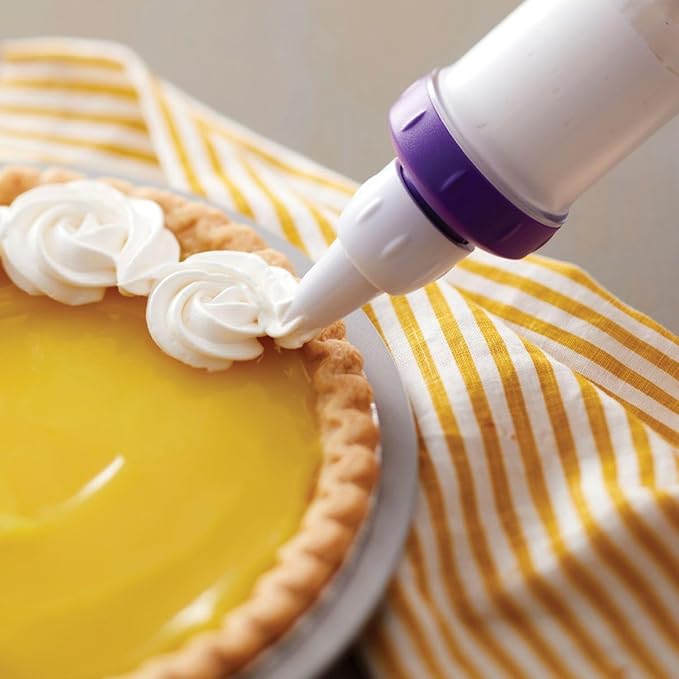 Wilton Dessert Decorator Plus - Cake Decorator Kit - Includes a Plunger-Style Tool, 2 Couplers, 1 Fill Tip & 4 Decorating Tips - Easy to Use