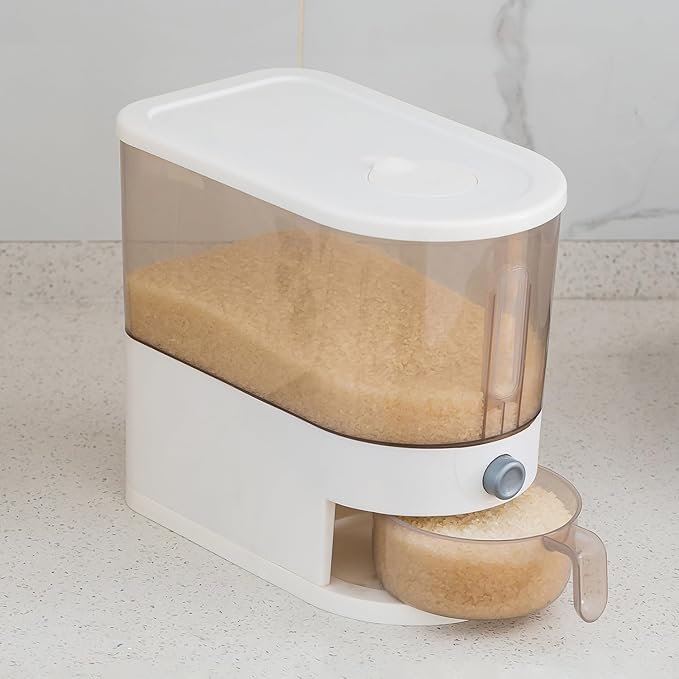 Gagee 11Lbs Rice Dispenser, Large Grain Container Storage with Lid Measuring Cylinder Moisture Proof Household Cereal Dispenser Bucket for Kitchen Soybean Corn,Clear