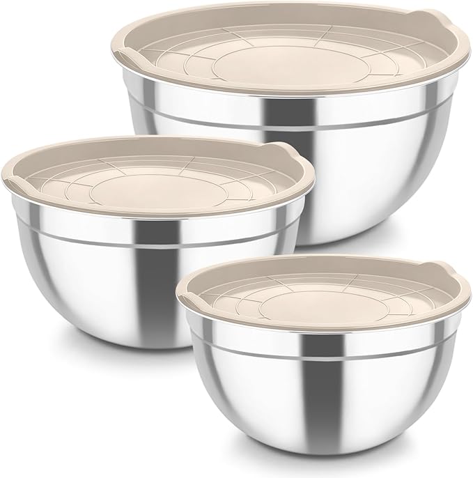 TeamFar Mixing Bowls, Stainless Steel Nesting Salad Bowls with Airtight Lids Set, For Serving/Mixing/Storing, Rust-proof & Heavy Duty, Dishwasher Safe, Set of 3-4.6/3 / 1.5 QT, Khaki