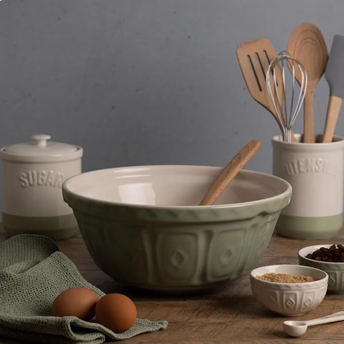 Mason Cash S12 (4.25 Qt) Mixing Bowl | Basil