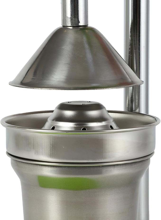 Stainless Steel Lemon Juicer, Heavy Duty Manual Orange Press Squeezer with Easy Clean Design, Handheld Citrus Juicer for Lime, Lemonade, Countertop Use (Green)