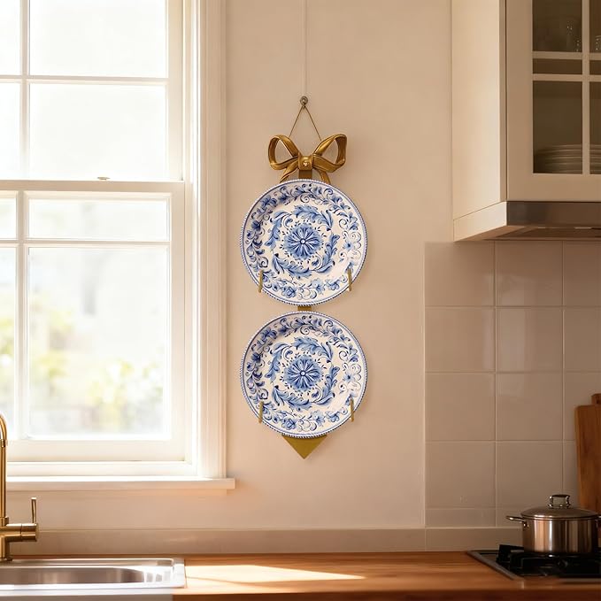 Zonon 1 Pack Gold Bow Plate Holder for Wall Bow Knot Iron Easel Display Rack Wall Mount Metal Plate Hanger Stand for Hanging Photo Frame Art Plaque for Cabinet Kitchen Counter Bar Cafe (18.5 x 7 Inch)