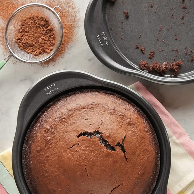 Wilton Advance Select Premium Non-Stick 9-Inch Round Cake Pan, Steel, Silver (Pack of 2)
