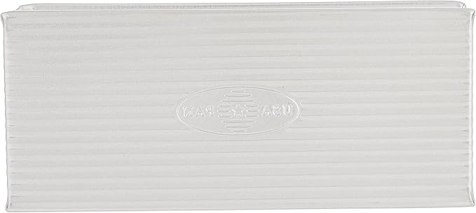 USA Pan Bakeware Pullman Loaf Pan With Cover, 9 x 4 inch, Nonstick & Quick Release Coating, Made in the USA from Aluminized Steel