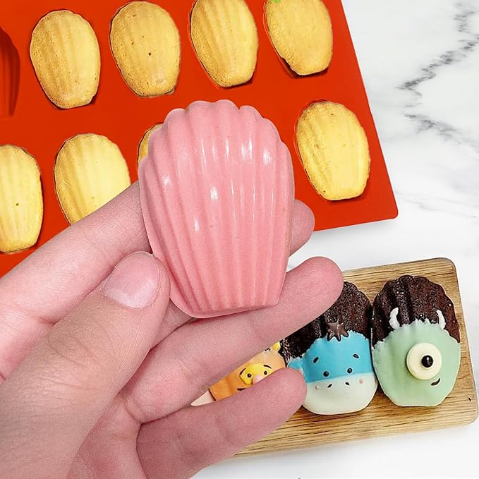 Madeleine Pans for Baking, 12-Cavity Non-Stick Silicone Madeleine Cookies Trays for Baking, 3Pcs Shell Shape Madeleine Mold Cake Pans (Mini(12-Cavity))