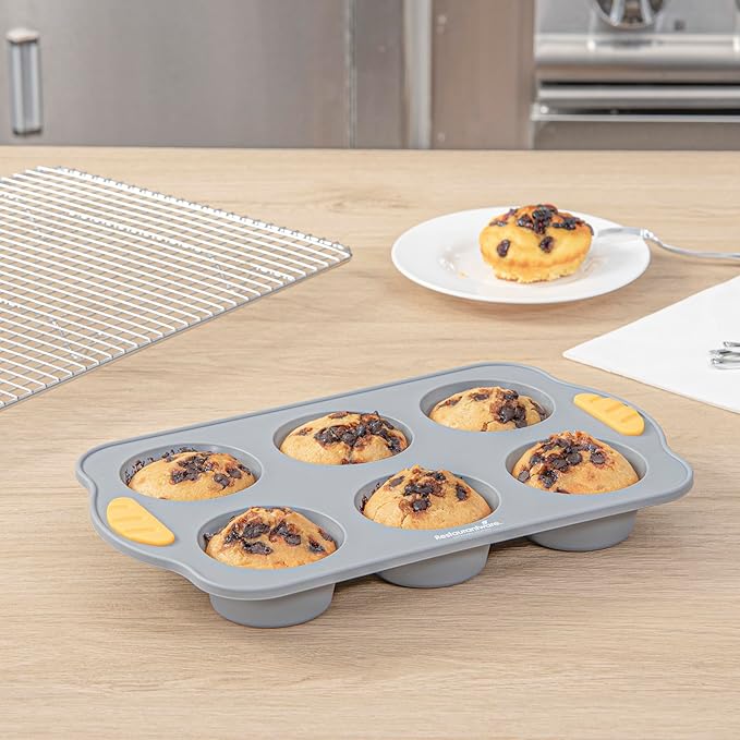 Restaurantware Silicone Baking Molds Pack of 40 Non-Stick Muffin Molds with Handles 6 Compartments, Oven-Friendly Dishwashable Freezer-Friendly Heat-Resistant Gray Silicone Cupcake Muffin Pans