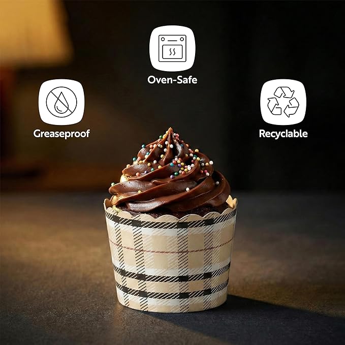 Restaurantware Baking Cups 200 Pack of 3.38 oz Paper Cupcake Liners Greaseproof Scalloped Oven-Safe Elegant Dessert Muffin Cups Disposable for Parties