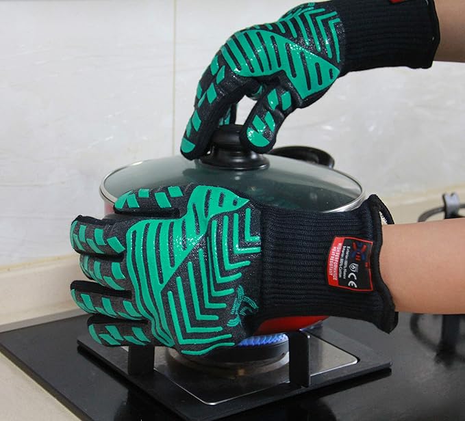 J H Heat Resistant Oven Glove:EN407 Certified 932 °F, 2 Layers Silicone Coating, Oven Mitts for Cooking, Kitchen, Fireplace,Camping, Grilling (Black/Green, Regular Cuff)