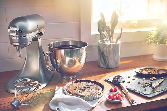 KitchenAid Artisan Series 5 Quart Tilt Head Stand Mixer with Pouring Shield KSM150PS, Contour Silver, Zinc