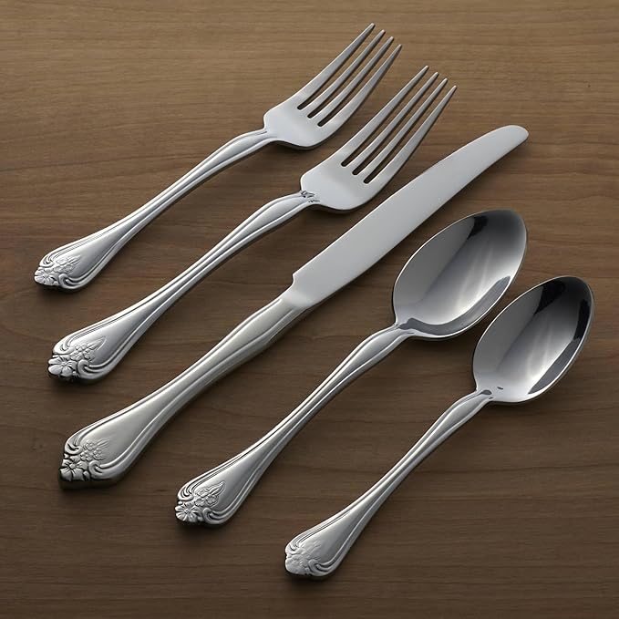 Oneida Boutonniere 45 Piece Everday Flatware, Service for 8, 18/0 Stainless Steel. Silverware Set, Dishwasher Safe, Multi (Pack of 3)