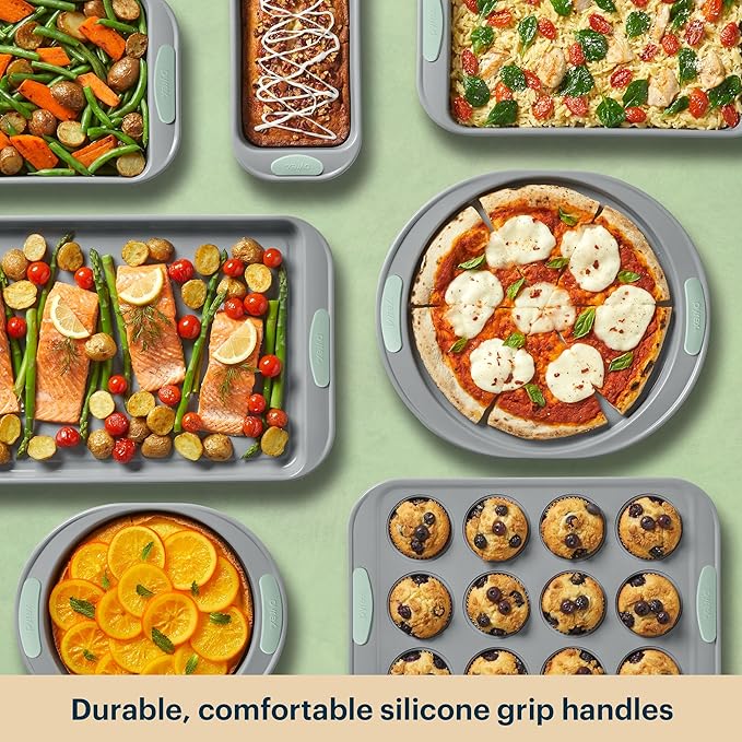 Pyrex (8-Piece) Metal Bakeware Set, Lightweight Stainless Steel Baking Trays with Heatsafe Silicone Handles, Cookie & Muffin Sheets, Round/Square Baking Pans, Sage