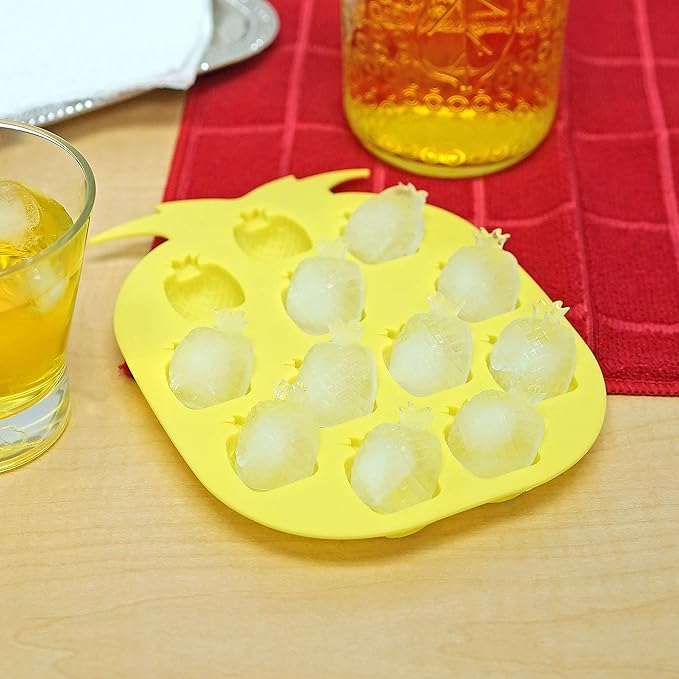 Pineapple Shaped Ice Cube Tray, Yellow - Fairly Odd Novelties - Funny Tropical Fruit Drink Ice Molds